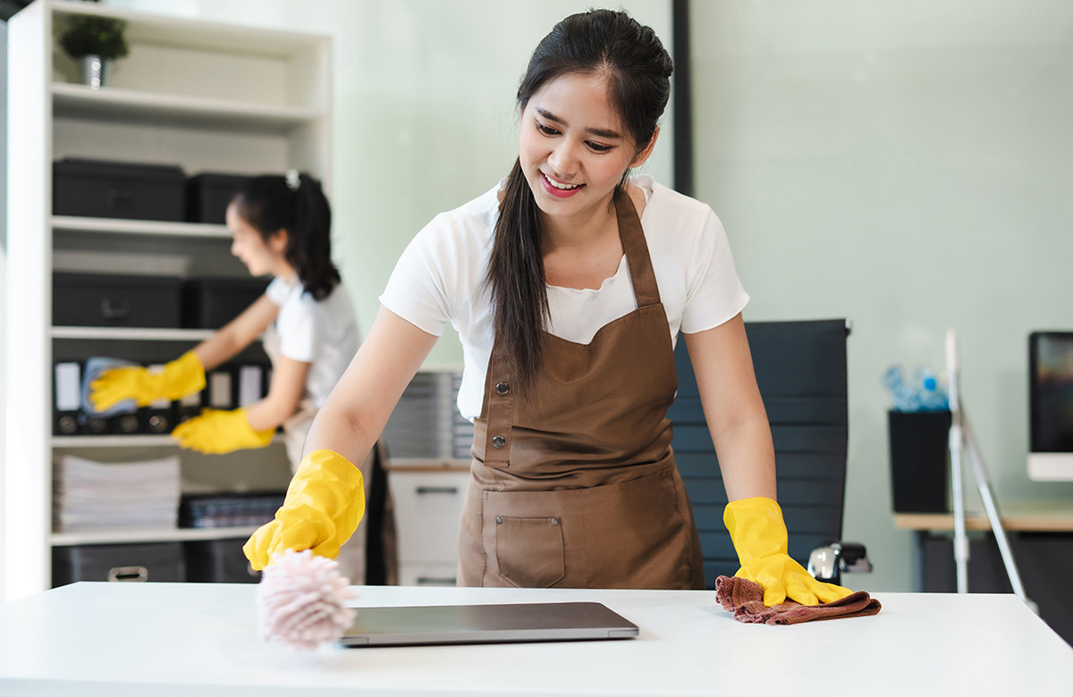 online-cleaning-service-home-office-cleaning-servi-8QWBNMP